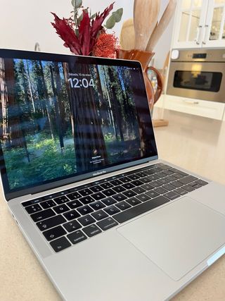 MacBook Pro 13” 2019 i5 8GB 500GB SSD