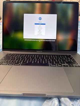 Apple MacBook Pro Plata/Gris Espacial