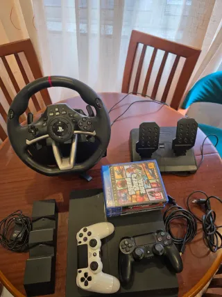 PS4 1TB + Volante, Mandos y Juegos