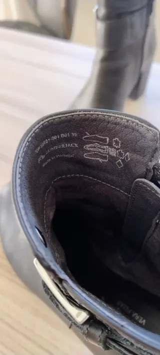 Botines de piel T. 39