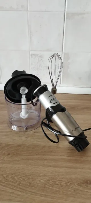 Picadora y varilla batidora de brazo como nueva