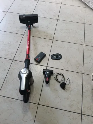 Scopa Elettrica Hoover H-FREE 100