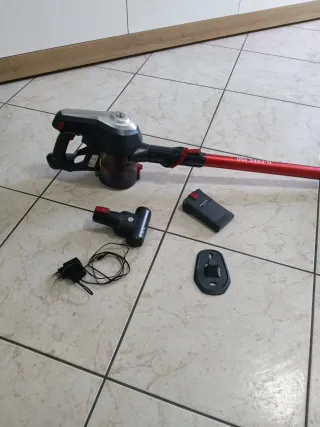 Scopa Elettrica Hoover H-FREE 100