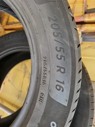 Se vende 2 Neumáticos en perfecto estado