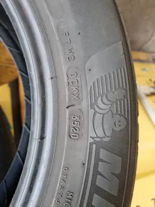 Se vende 2 Neumáticos en perfecto estado