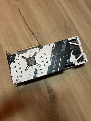 Sapphire RX 5700 XT 8GB Tarjeta Gráfica