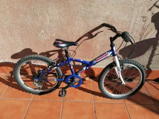 Bicicleta Decathlon Junior Azul