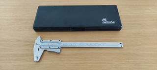 Calibre - Pie de Rey marca Métrica 150mm