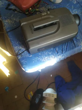 Proyector Sharp Gris Plata