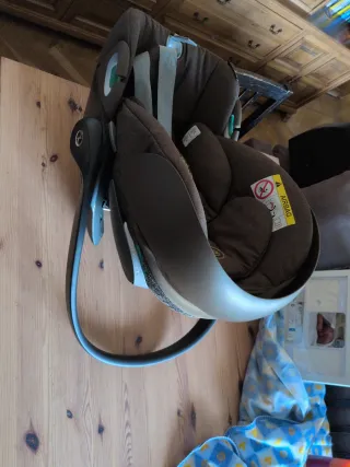 Silla coche Cybex Platinum gris