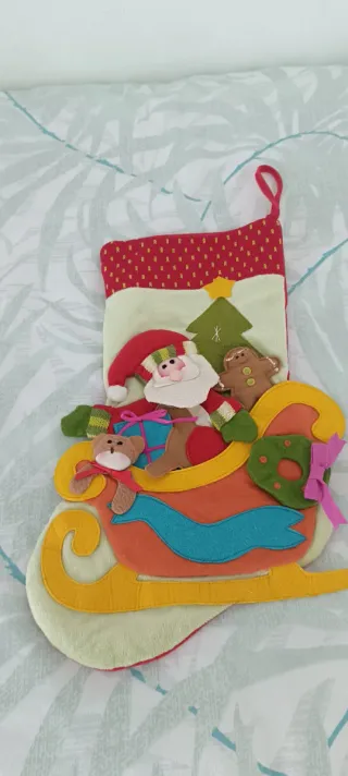 Calcetín de Navidad con trineo y figuras