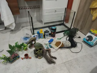 Acuario 100L con accesorios