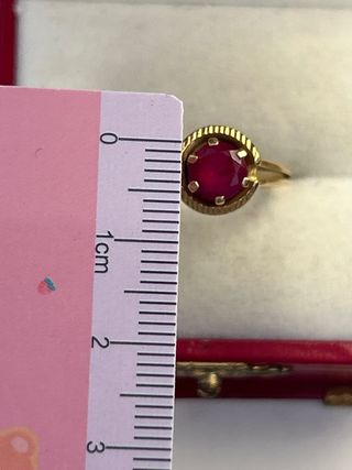 Anillo Oro con Rubí