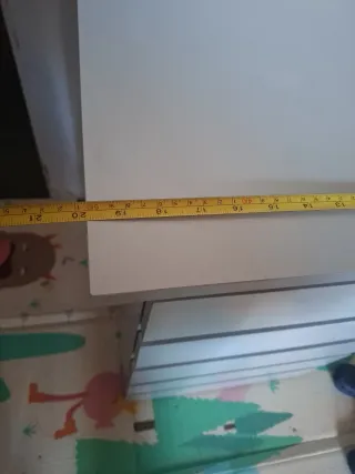 Cómoda 5 cajones madera gris