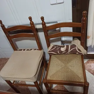 Mesa madera 1.20m + 2 sillas