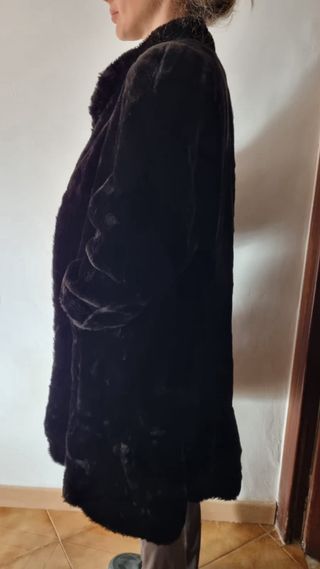 Abrigo imitación Mouton negro