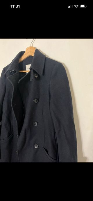 Sobretudo Pedro del Hierro Preto