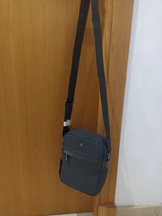 Bolso bandolera Emidio Tucci negro