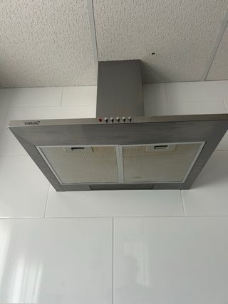 Campana extractora Cata