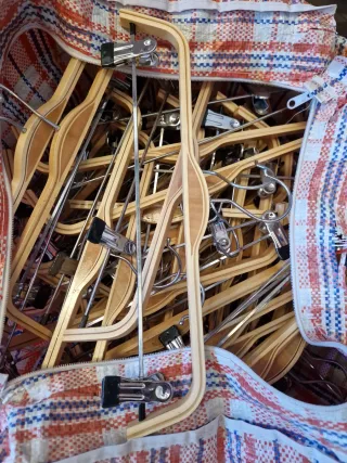 Lote Perchas Madera Tienda 170unifades