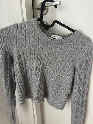 Jersey Stradivarius Gris Trenzado Talla XS
