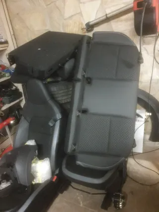 Asientos nissan juke F16