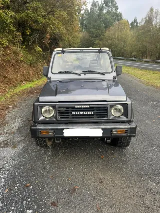 Suzuki Samurai