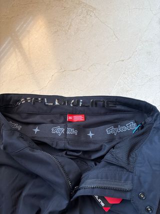 Pantalón enduro troy lee desings