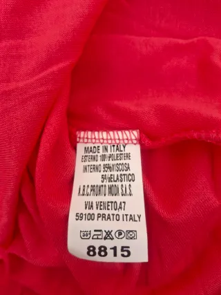 Blusa T 2XL. Con etiquetas. Medidas en descripción