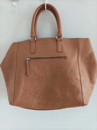Bolso Tous piel marrón con grabado