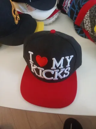 Gorra plana I Love My Kicks