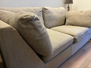 Sofá de 2 plazas beige