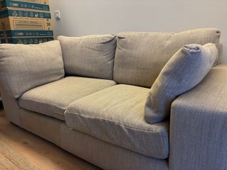 Sofá de 2 plazas beige