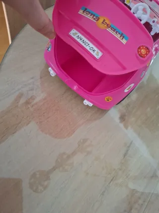 Coche Nancy Rosa con Pegatinas