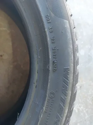 Neumáticos Invierno 245/45 R19 102v