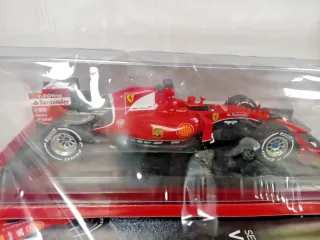 Ferrari SF-15 T Vettel 2015 - Modellino