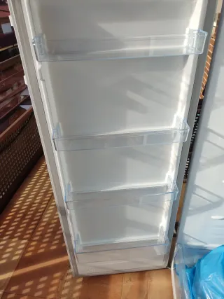 Frigorífico Hisense Nuevo, a estrenar.