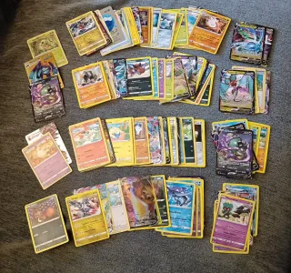 100 Cartas Pokémon Variadas