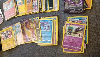 100 Cartas Pokémon Variadas