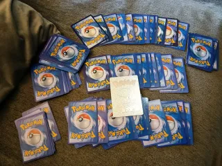 100 Cartas Pokémon Variadas