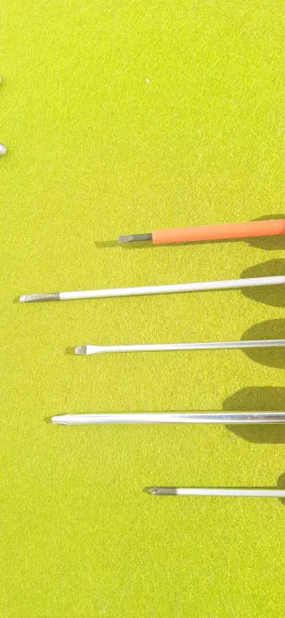 Lote de herramientas manuales