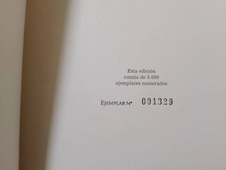 LIBRO LOS REVÓLVERES HABLAN DE SUS COSAS