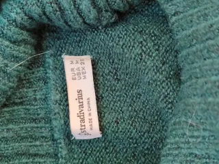 Jersey verde cuello alto