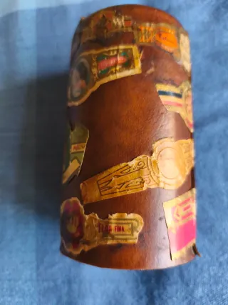 Cubilete portalápices cuero y vitolas antiguo