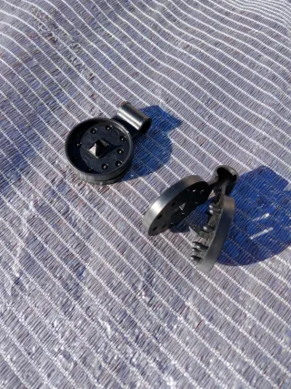 38 Fijaciones tela sombreado con guia para cable