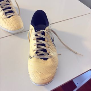 Zapatillas Nike Fútbol Beige