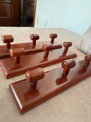 Percheros de madera para pared