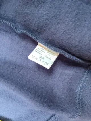 Sudadera Guru con cremallera y flor