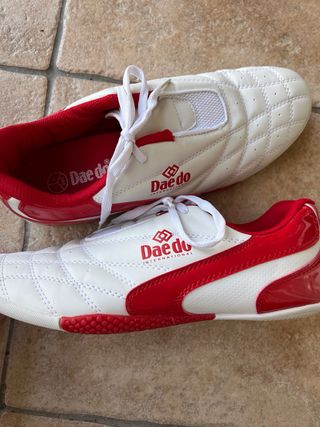 Zapatillas Taekwondo/Karate Daedo Talla 46