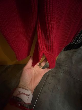 Jersey Hollister , color como en las fotos, vale S